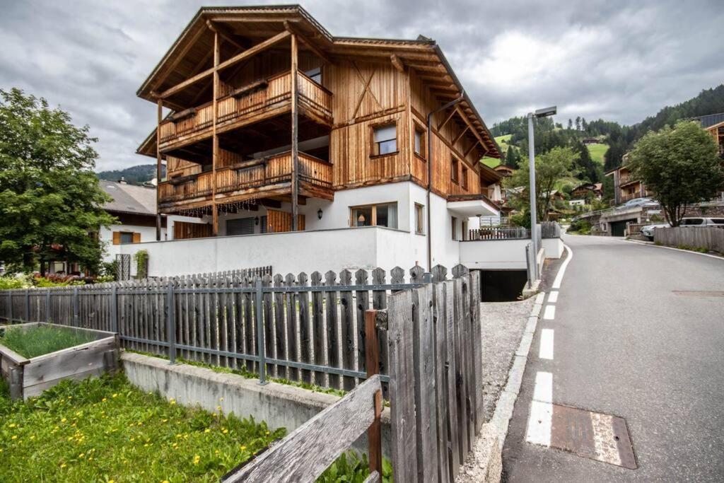 Casa Ami Apartment Sexten Екстериор снимка
